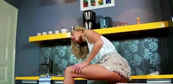 trendsSolo Sexy Amateur Girl Love Masturbate clip-30